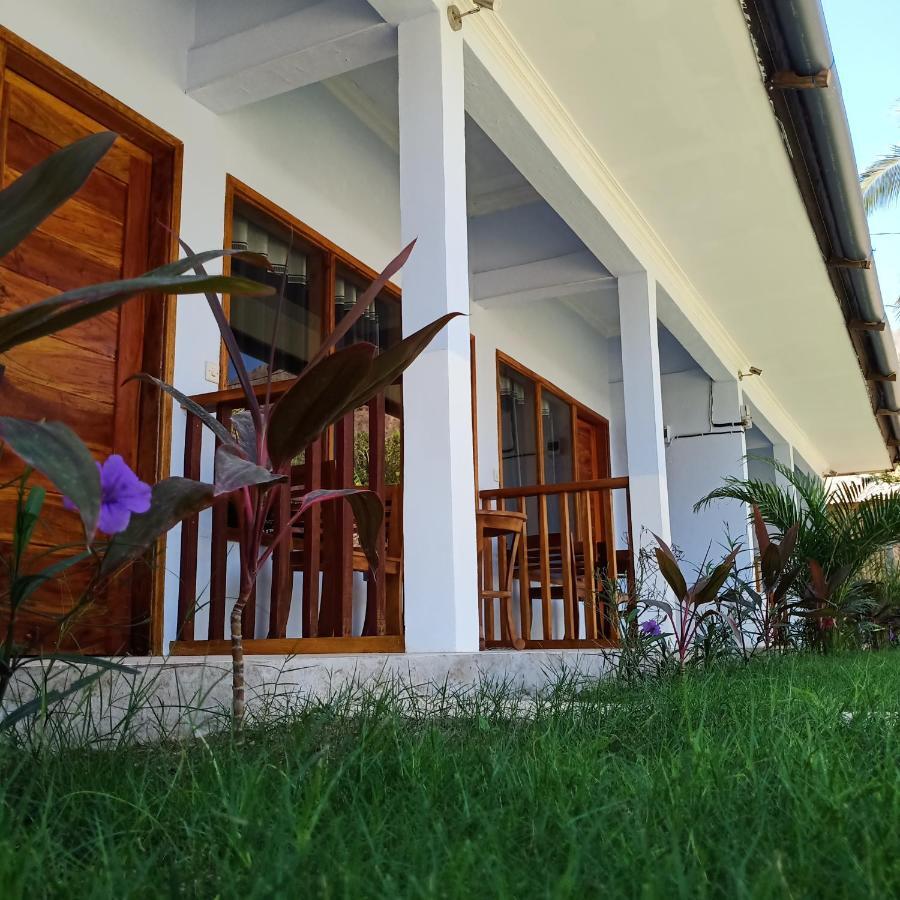 Elisa Homestay Areguling Kuta  Exterior foto