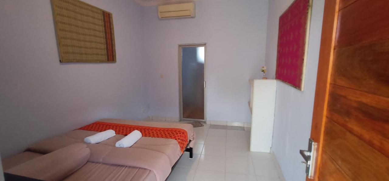 Elisa Homestay Areguling Kuta  Exterior foto